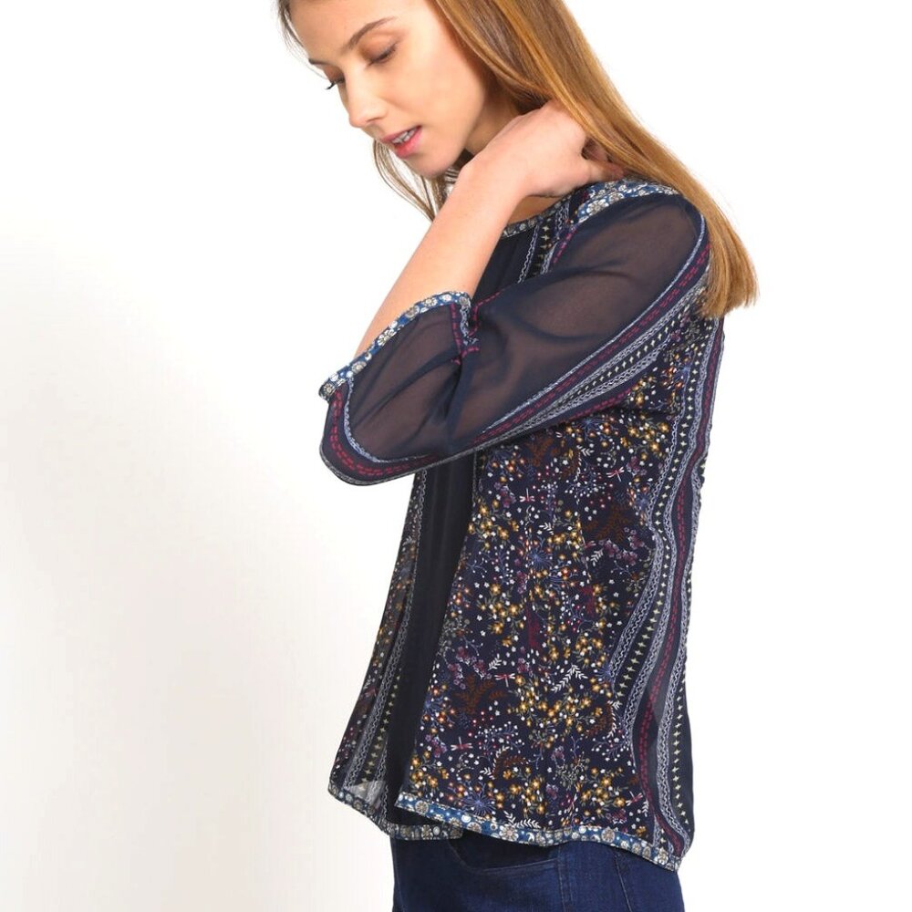 NEW MO:VINT Bohemian Style Floral Top